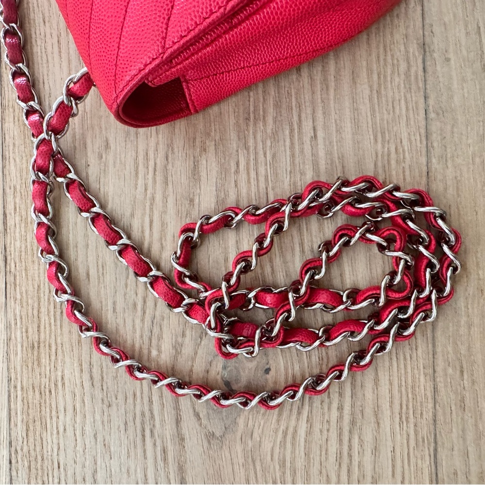 Chanel Red Chevron Crossbody Bag - Picture 8 of 9